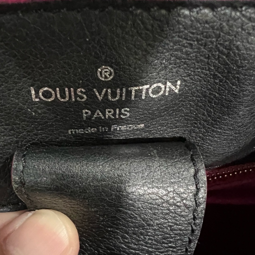 LOUIS VUITTON Lockme Bucket Calf Leather Shoulder Bag Marine Rouge - Picture 13 of 14